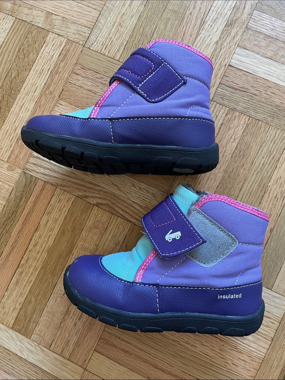 See Kai Run insulated Blake snow boots size 10